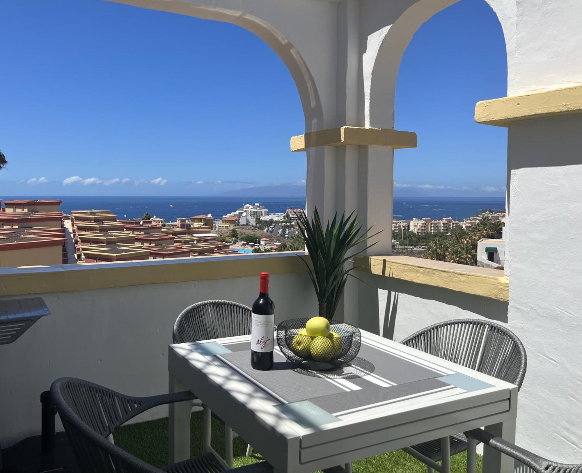 PaulMarie Apartment Ocean View in Windsor Park Costa Adeje  Exterior foto